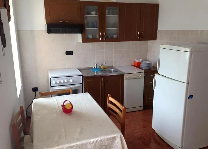 Apartament Lucija Vrata