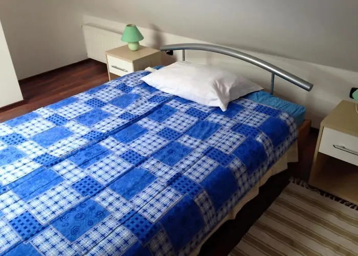 Lucija * Vrata