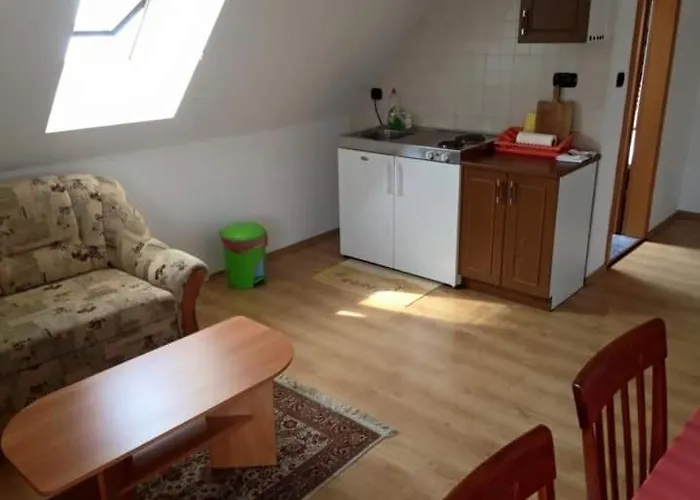 Lucija Apartament *